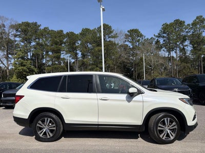 2016 Honda Pilot EX-L w/Rear Entertainment System