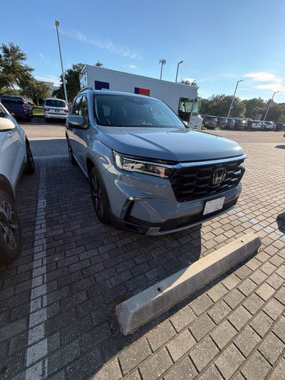 2023 Honda Pilot Touring