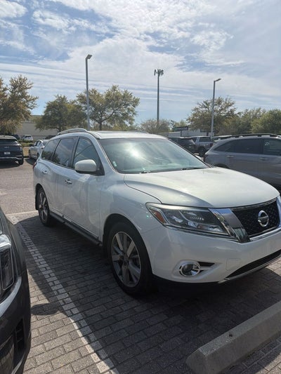 2014 Nissan Pathfinder Platinum