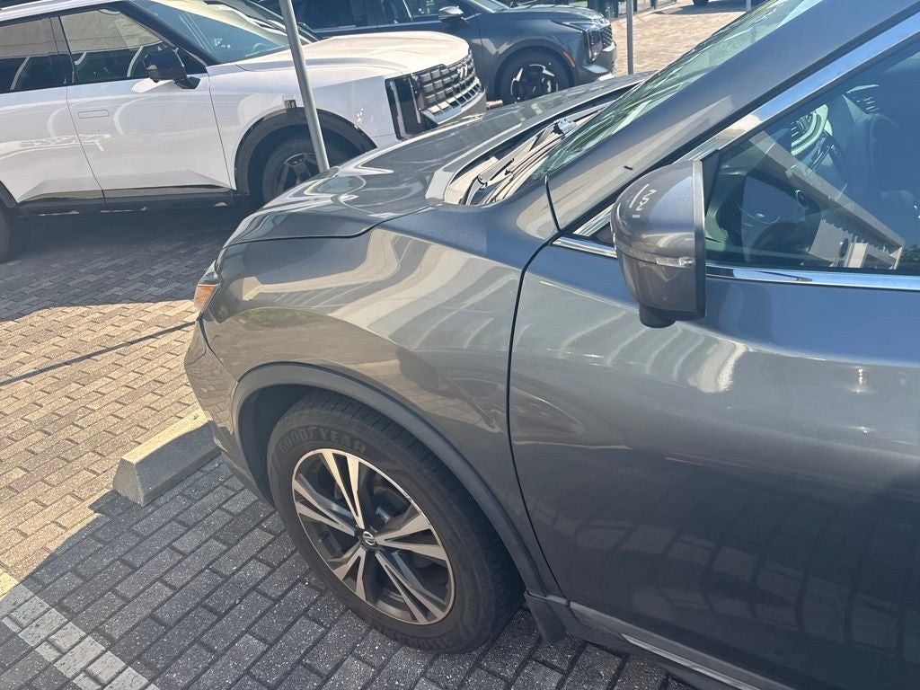 2017 Nissan Rogue SL