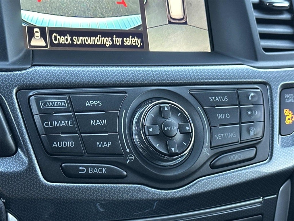 2020 Nissan Pathfinder SL