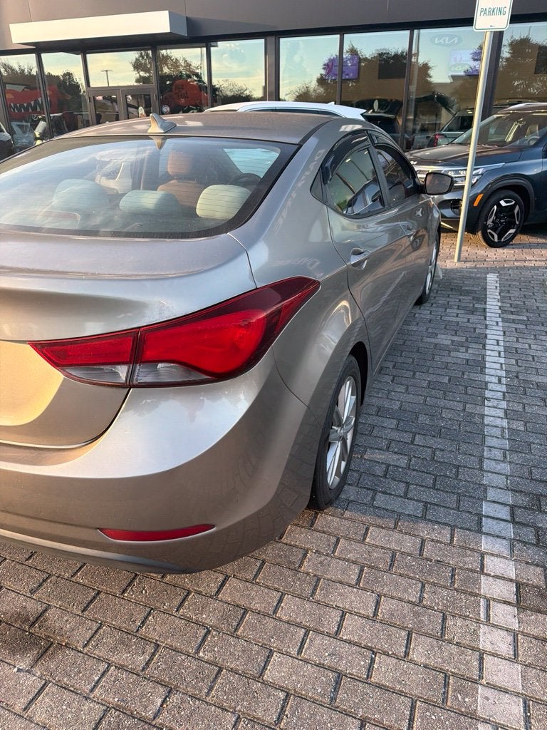 2014 Hyundai Elantra SE
