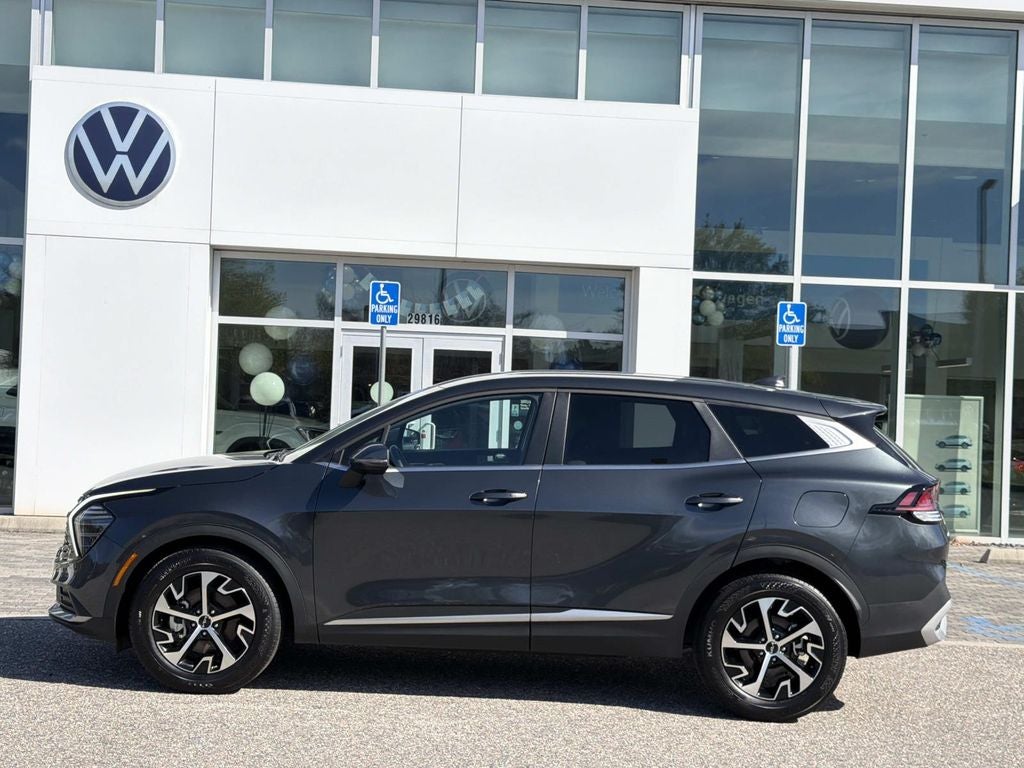 2025 Kia Sportage EX