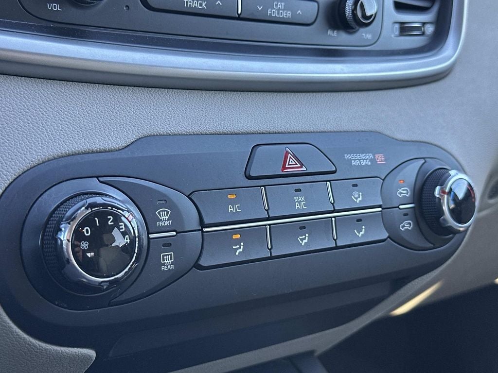 2017 Kia Sorento LX V6