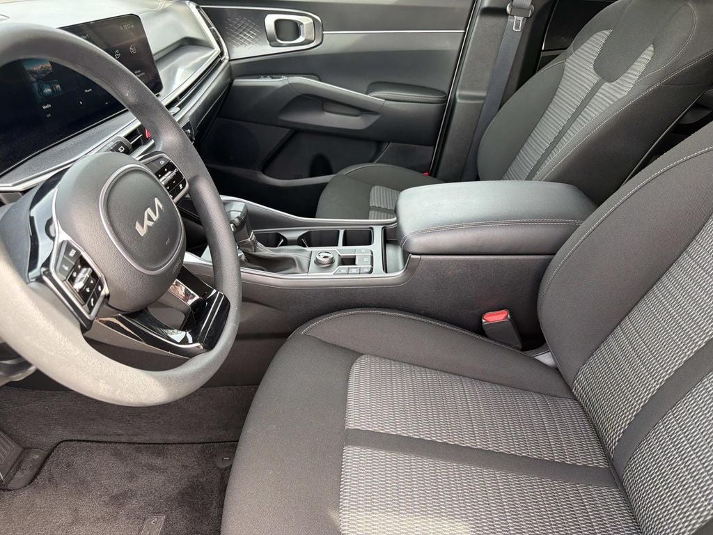 2024 Kia Sorento LX