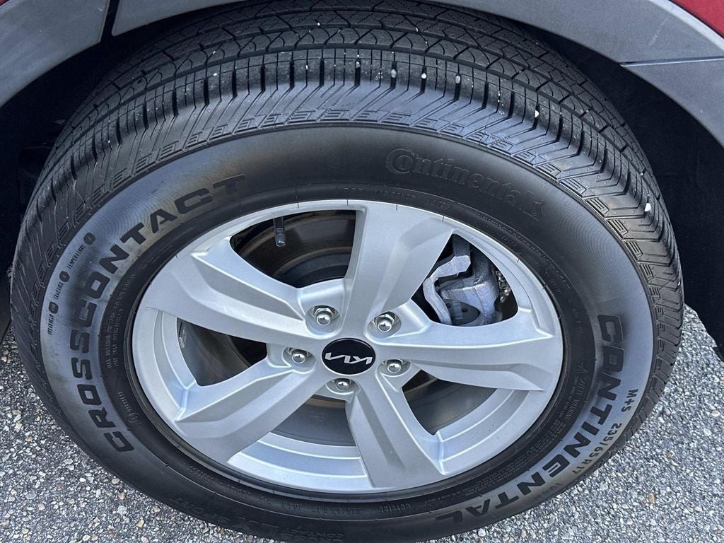 2023 Kia Sorento LX