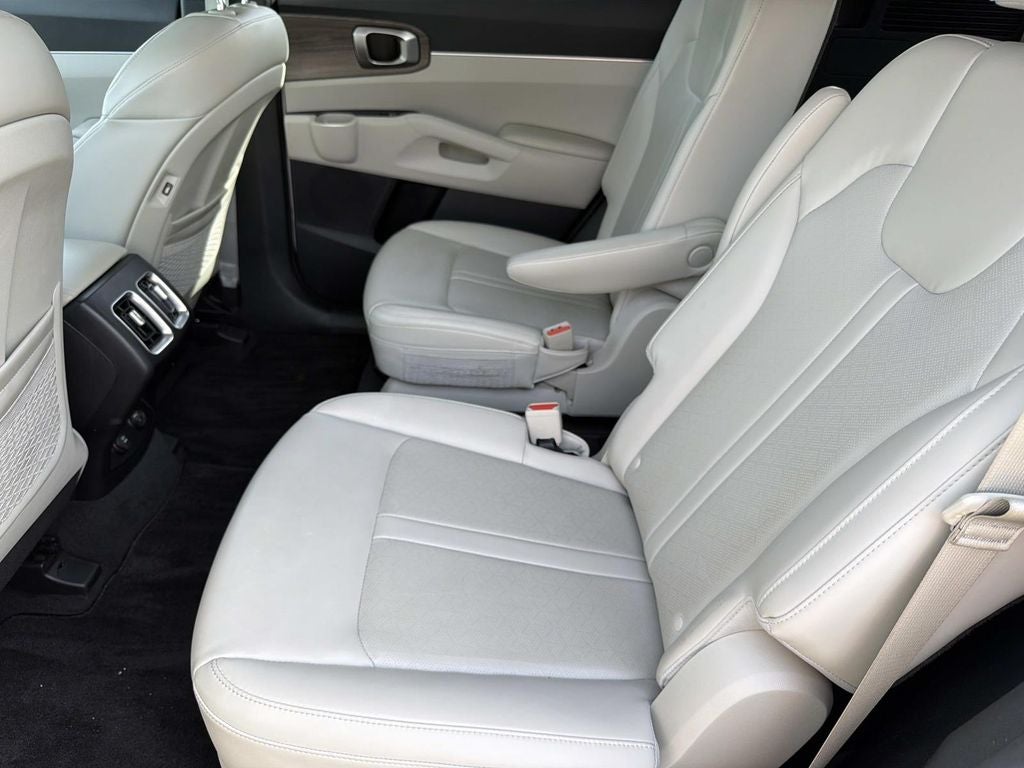 2023 Kia Sorento X-Line EX