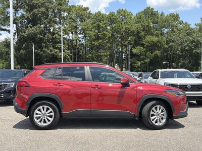 2024 Toyota Corolla Cross LE