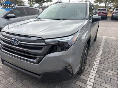 2025 Subaru Forester Premium