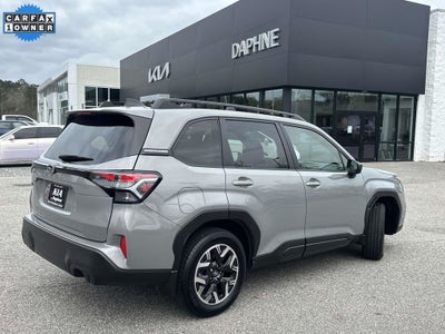 2025 Subaru Forester Premium