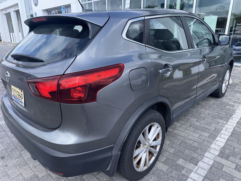 2017 Nissan Rogue Sport S