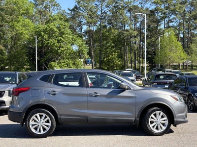 2017 Nissan Rogue Sport S