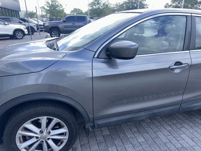 2017 Nissan Rogue Sport S