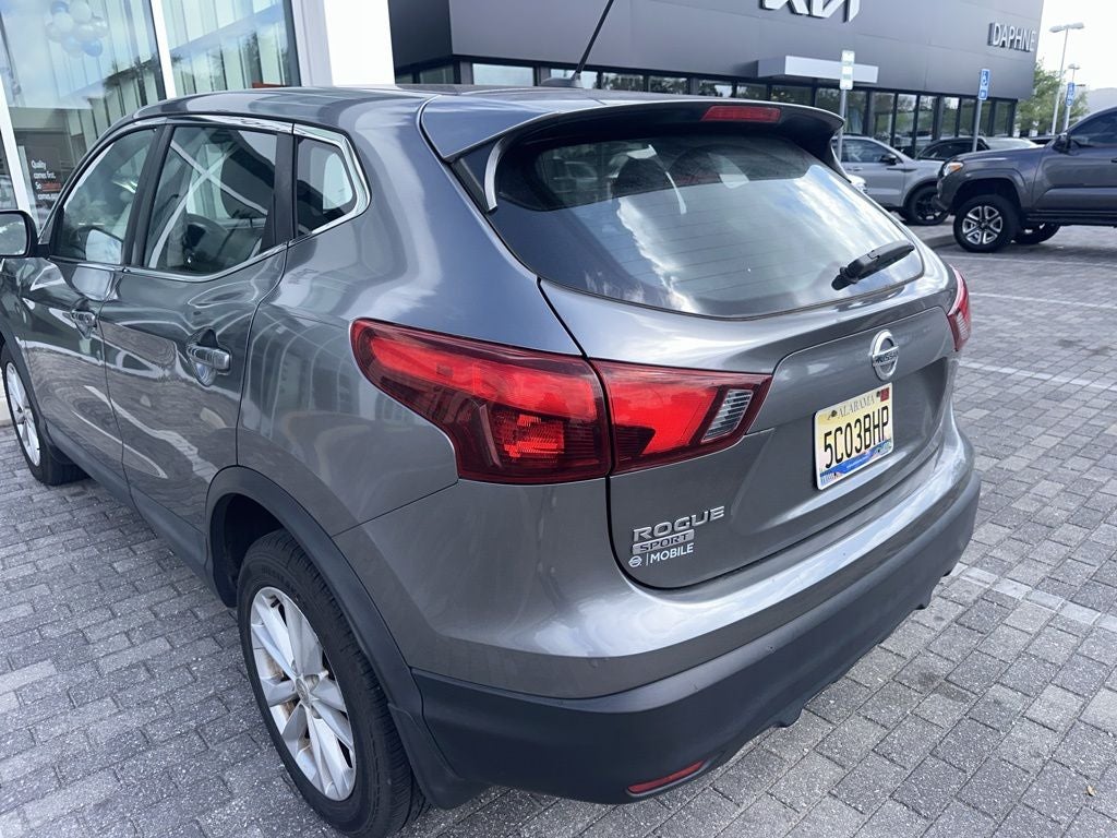 2017 Nissan Rogue Sport S