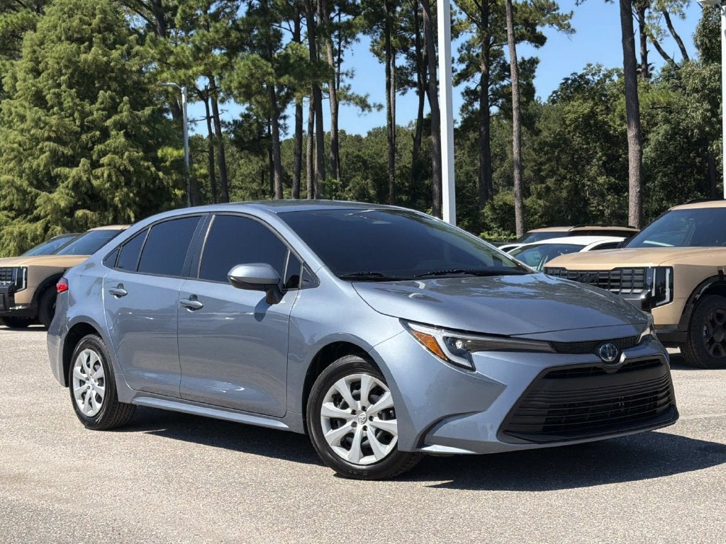 2025 Toyota Corolla Hybrid LE