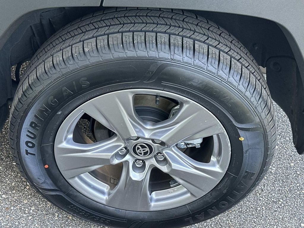 2023 Toyota RAV4 Hybrid LE