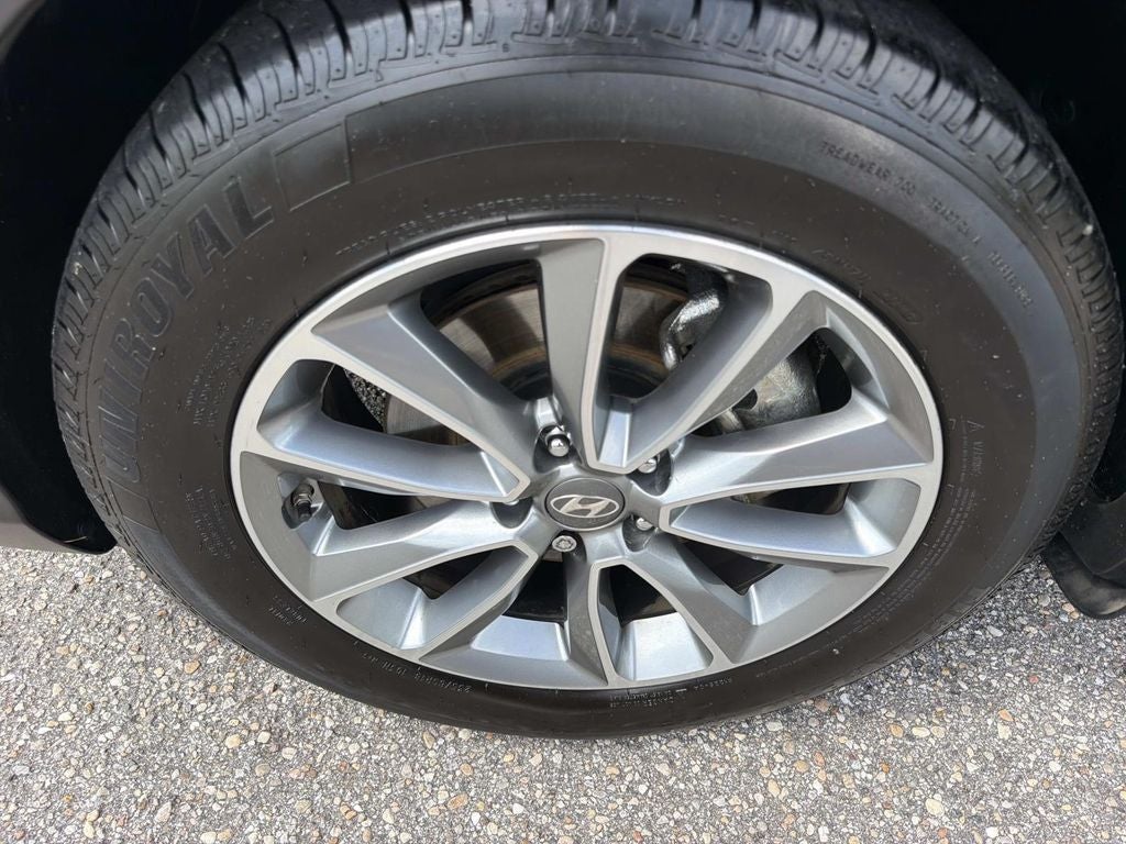2018 Hyundai Santa Fe SE