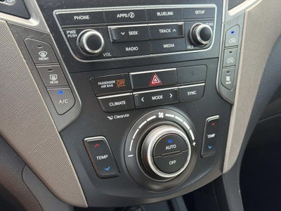2018 Hyundai Santa Fe SE