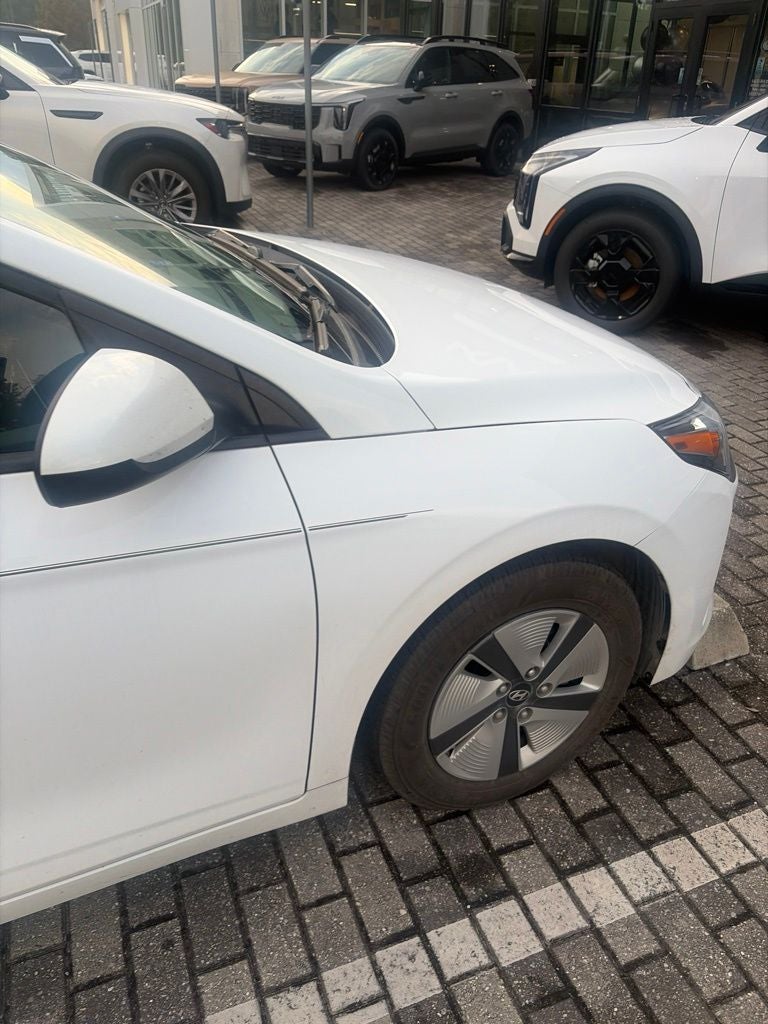 2022 Hyundai Ioniq Hybrid Blue