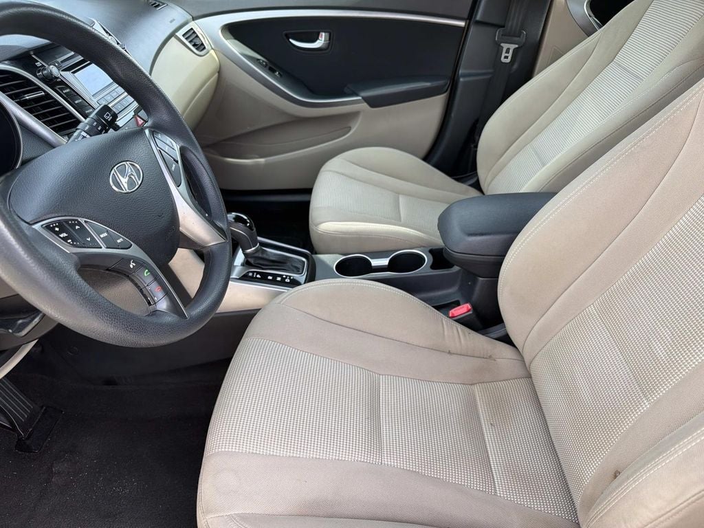 2016 Hyundai Elantra GT Base