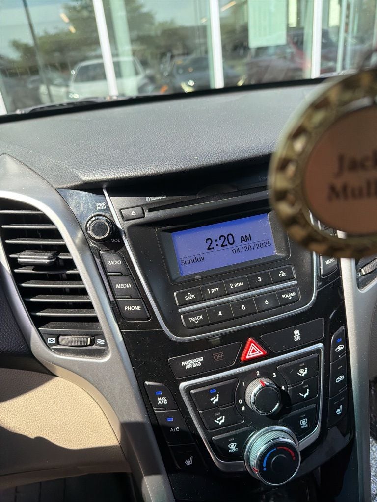 2016 Hyundai Elantra GT Base