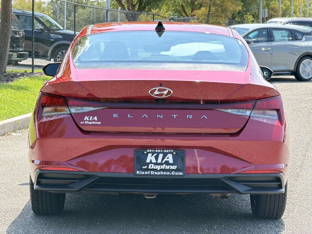 2022 Hyundai Elantra SEL