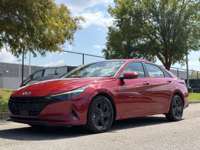 2022 Hyundai Elantra SEL
