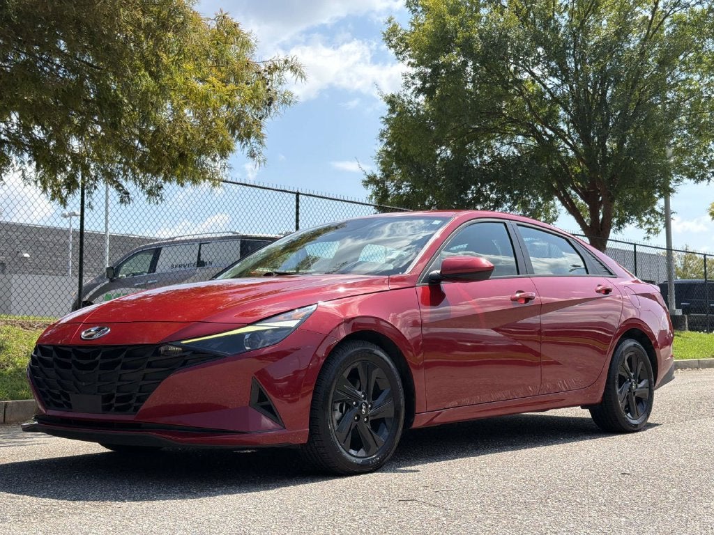 2022 Hyundai Elantra SEL