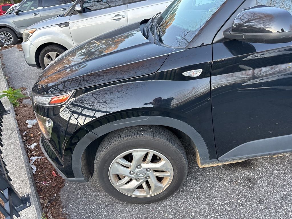 2022 Hyundai Venue SE