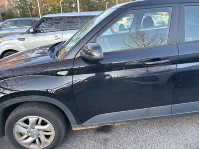 2022 Hyundai Venue SE