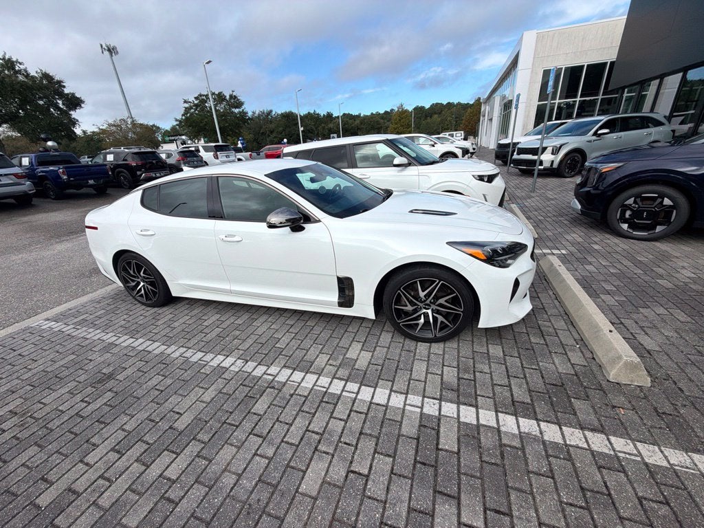 2022 Kia Stinger GT-Line