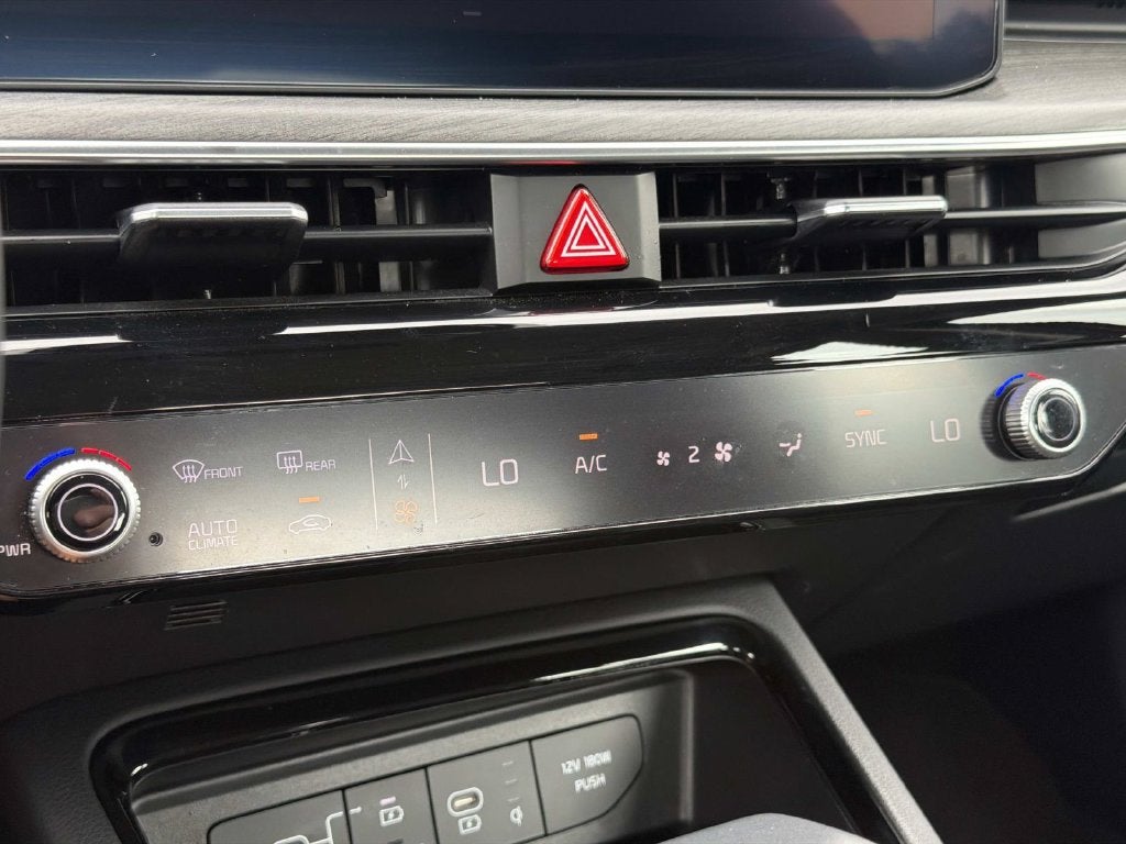 2025 Kia K5 EX