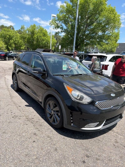 2017 Kia Niro EX Touring Launch Edition