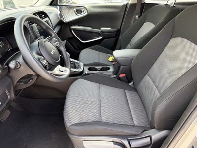 2025 Kia Soul LX Technology Package