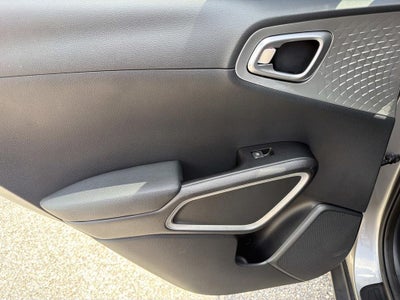 2025 Kia Soul LX Technology Package