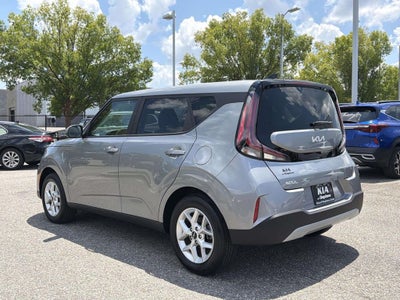 2025 Kia Soul LX Tech Package