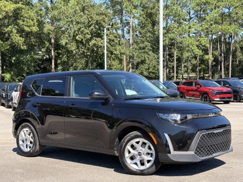 2025 Kia Soul LX Technology Package