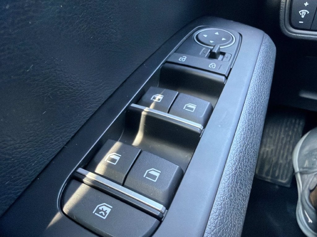 2025 Kia Soul LX Technology Package