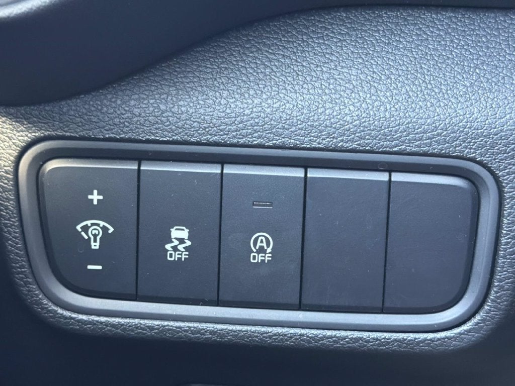 2025 Kia Soul LX Technology Package