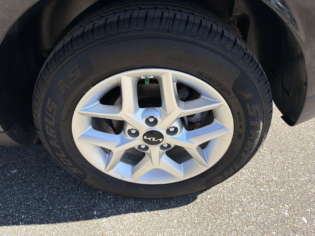 2025 Kia Soul LX Technology Package
