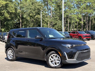 2025 Kia Soul LX Technology Package