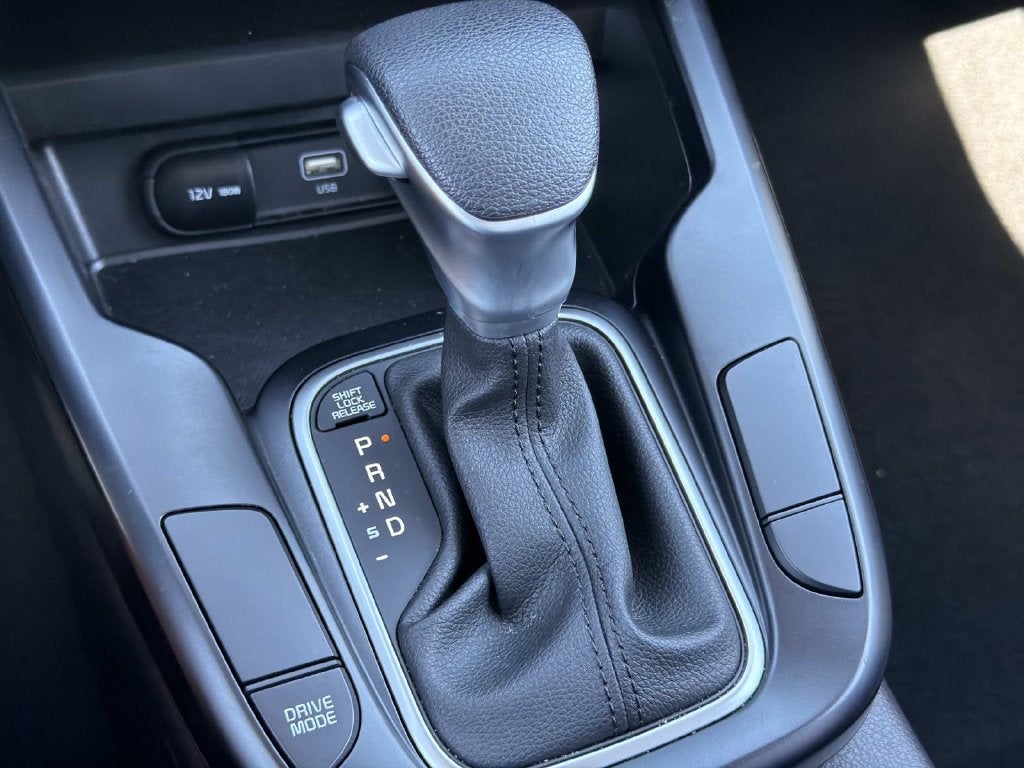 2025 Kia Soul LX Technology Package