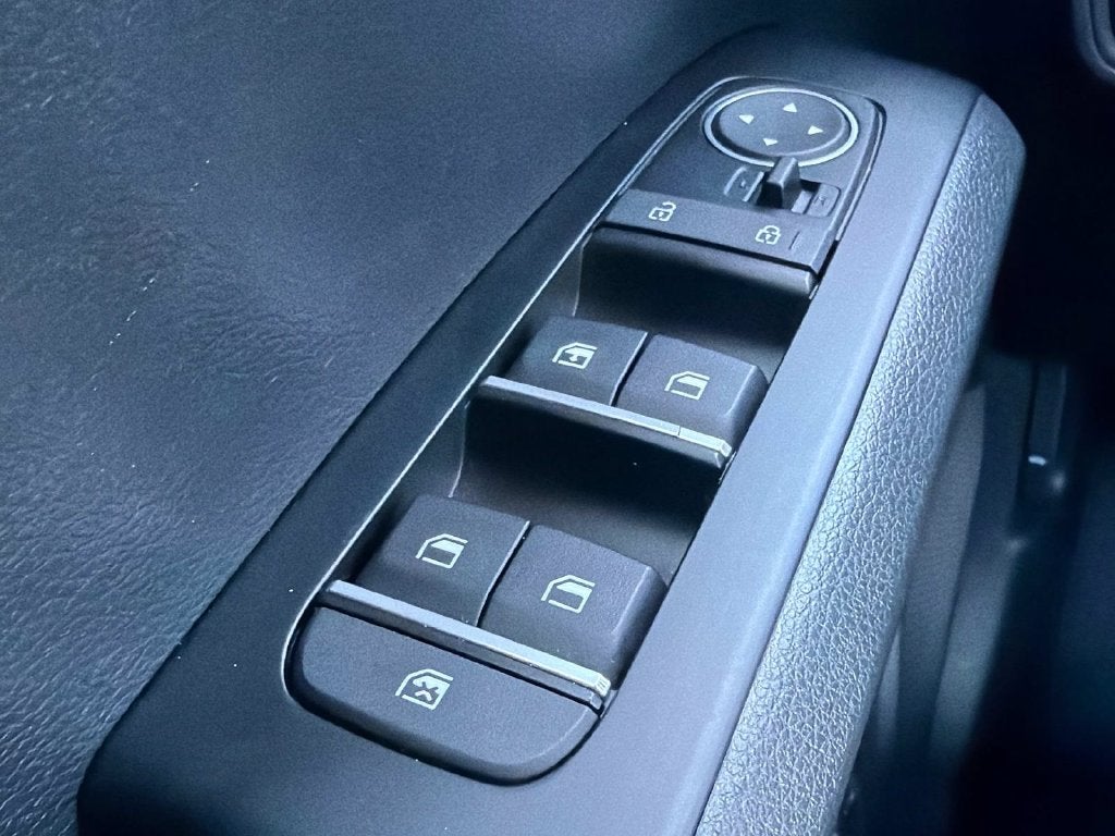 2025 Kia Soul LX Technology Package