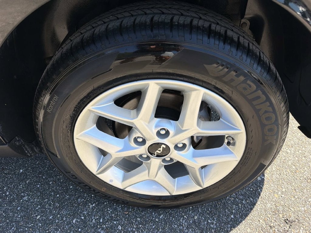2025 Kia Soul LX Technology Package