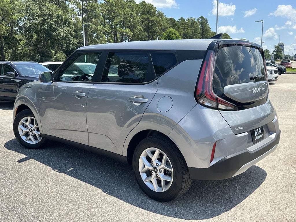2025 Kia Soul LX Tech Package