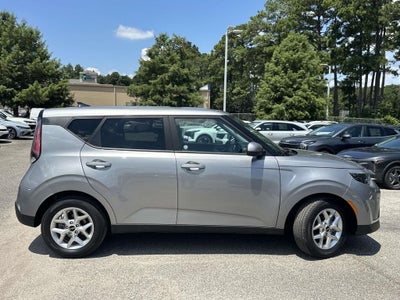 2025 Kia Soul LX Tech Package