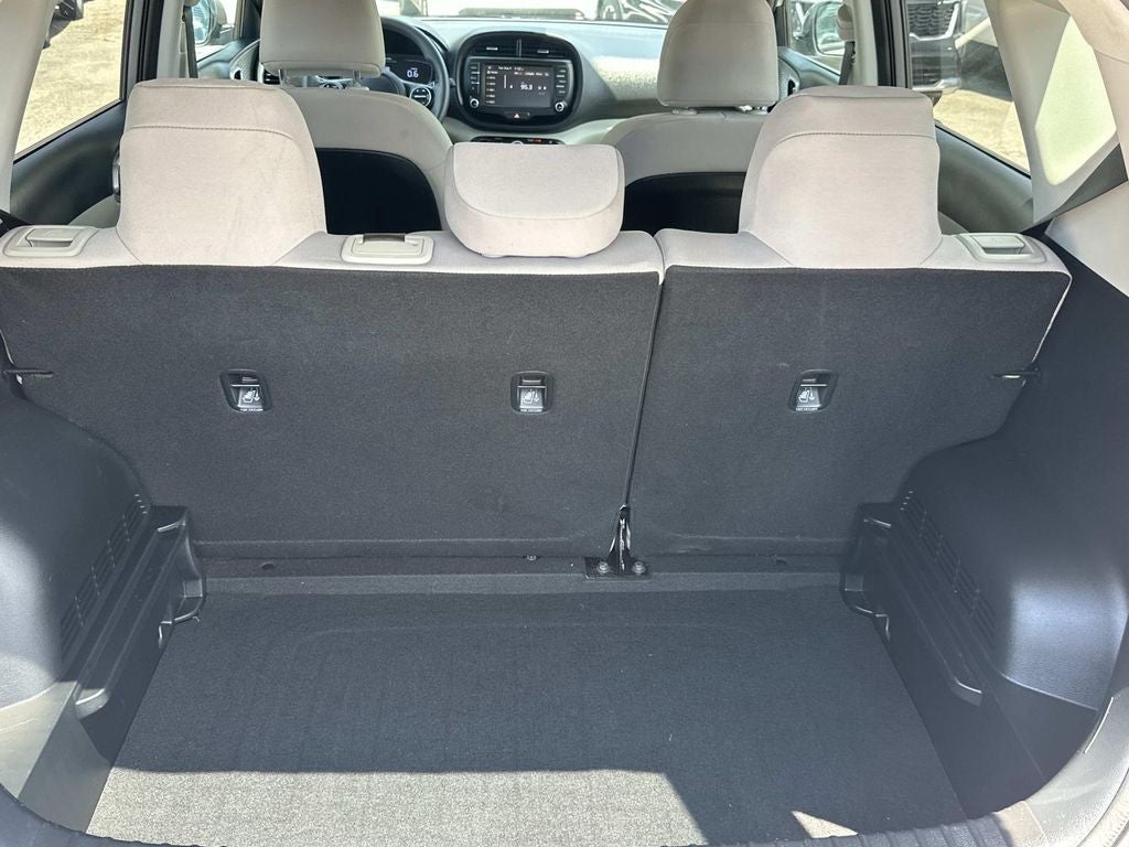 2025 Kia Soul LX Tech Package