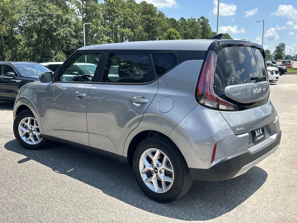 2025 Kia Soul LX Tech Package