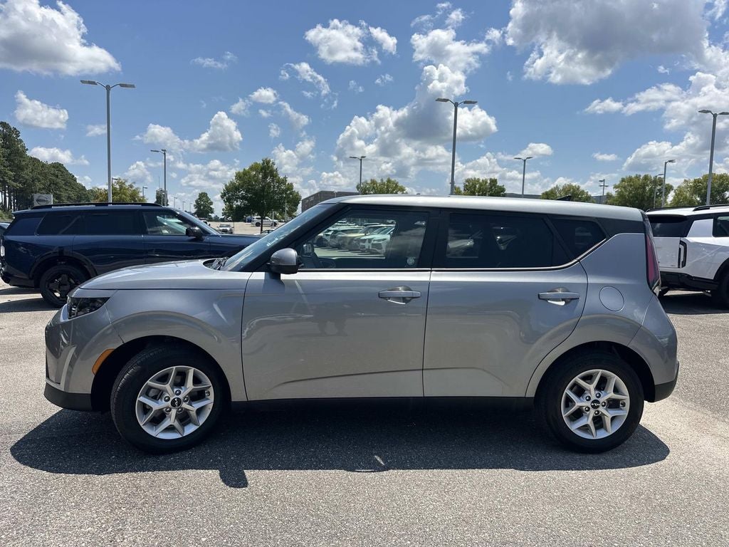 2025 Kia Soul LX Tech Package