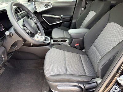 2025 Kia Soul LX Technology Package
